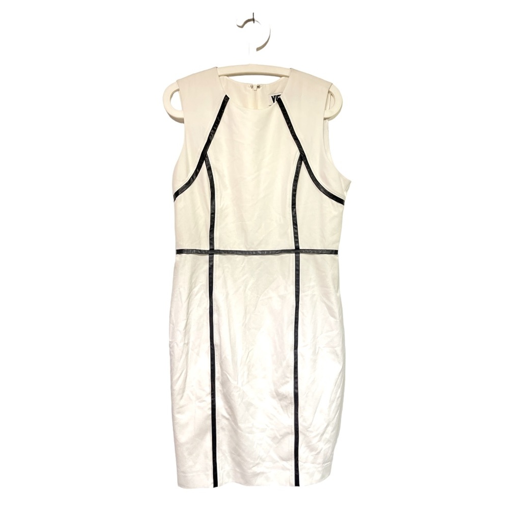 Vicky Tiel Ivory White with Black Leather Trim Sheath Dress‎ 12